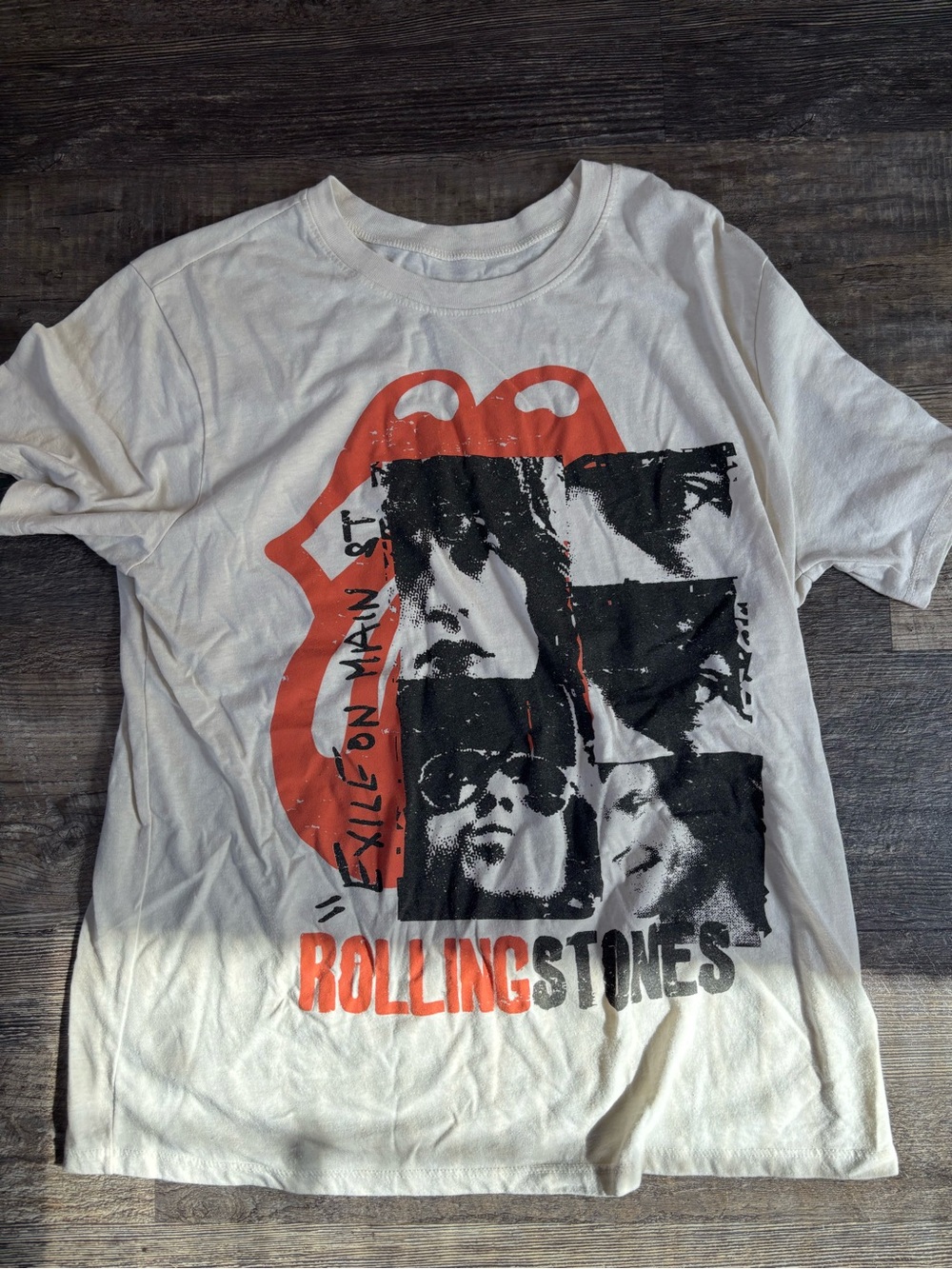 NWOT Hybrid Apparel White Tee with Red Graphic - Rolling Stones Logo